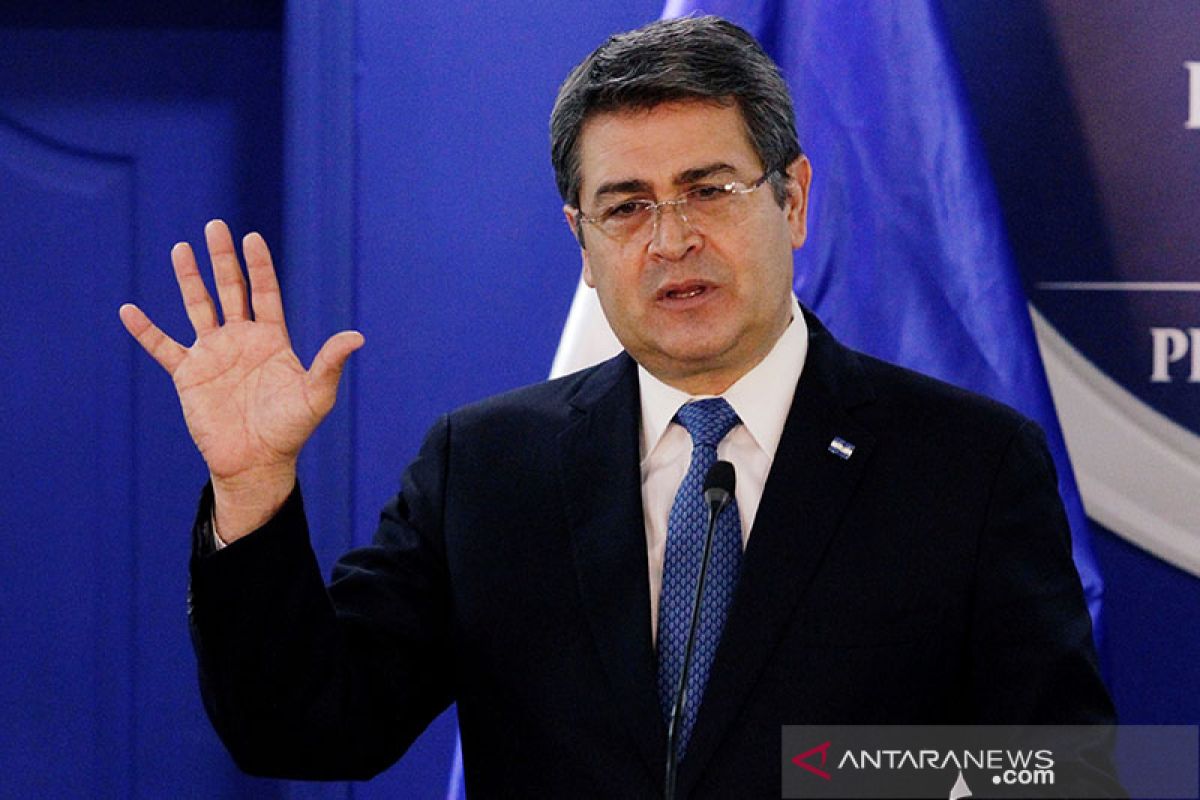 Presiden Honduras diberi oksigen pada perawatan COVID-19