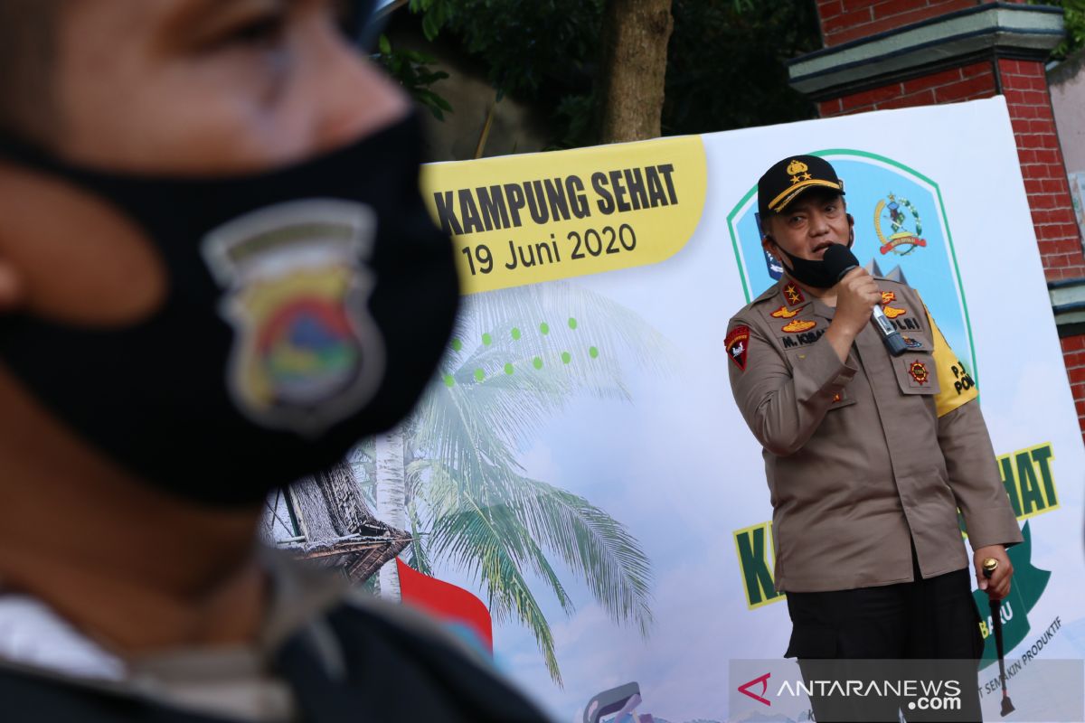 Polda NTB meluncurkan program "Kampung Sehat NTB" berbasis kompetisi