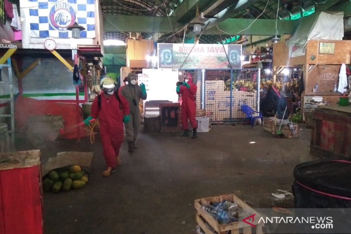 Pasar Kramat Jati belum terima laporan pedagang positif COVID-19