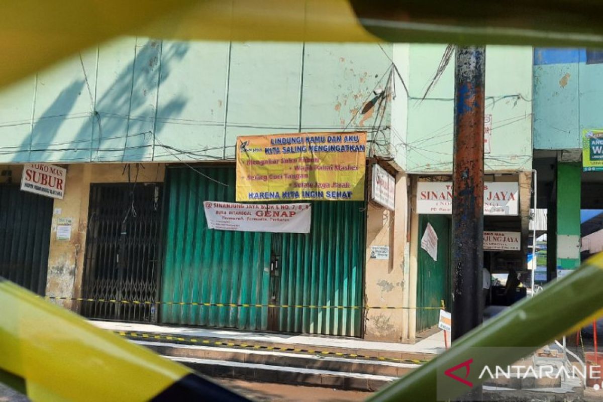 Perumda Pasar Jaya tutup tujuh akses masuk Pasar Minggu
