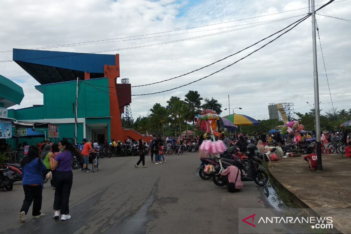 Kawasan GOR Pangsuma Pontianak kembali ramai dikunjungi masyarakat