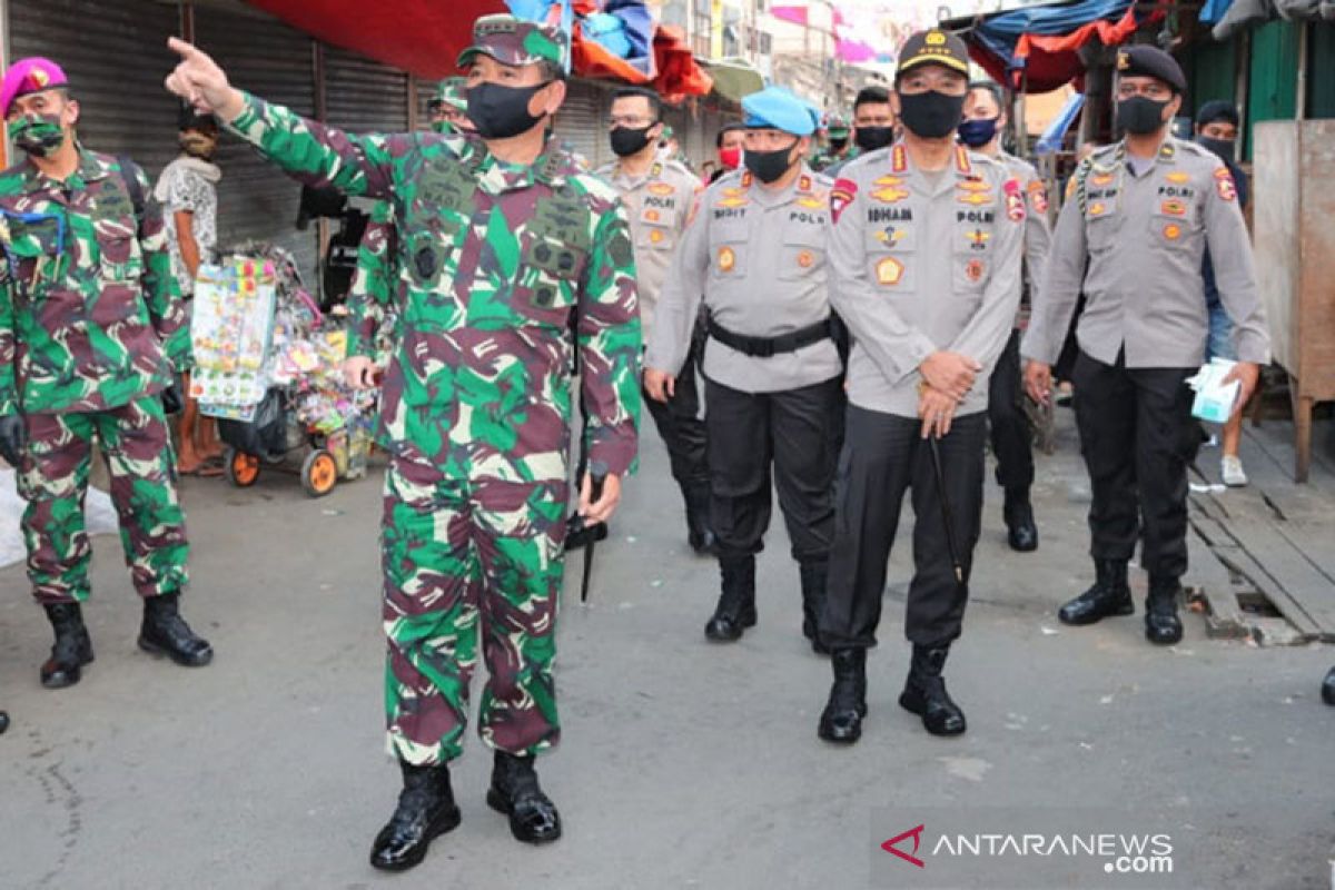 Merayakan HUT Jakarta dengan taat protokol kesehatan