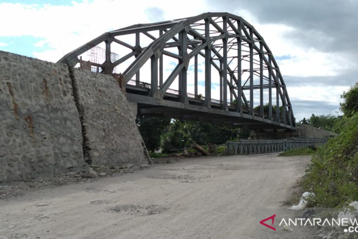 DPRD soroti pembangunan dua jembatan di Wondama