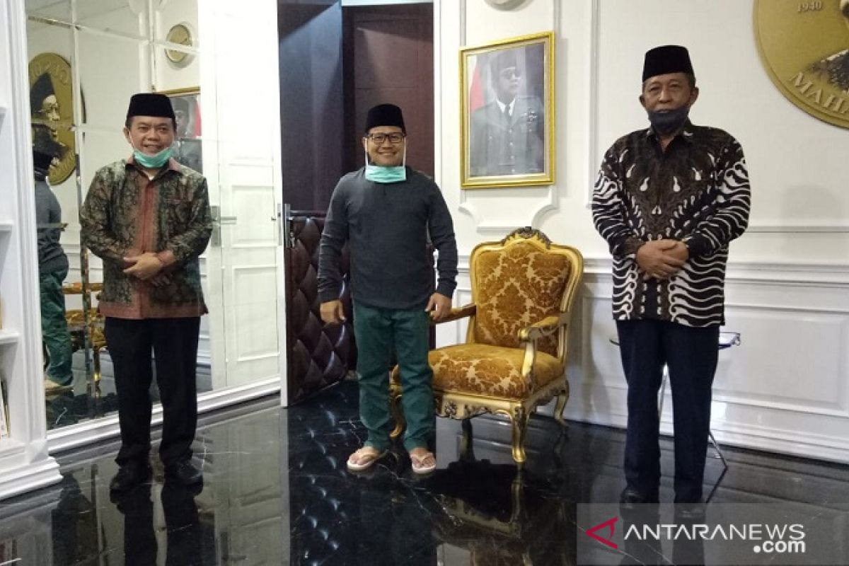 Muhaimin Iskandar serahkan restu PKB kepada Haris-Abdullah Sani di Pilkada Jambi