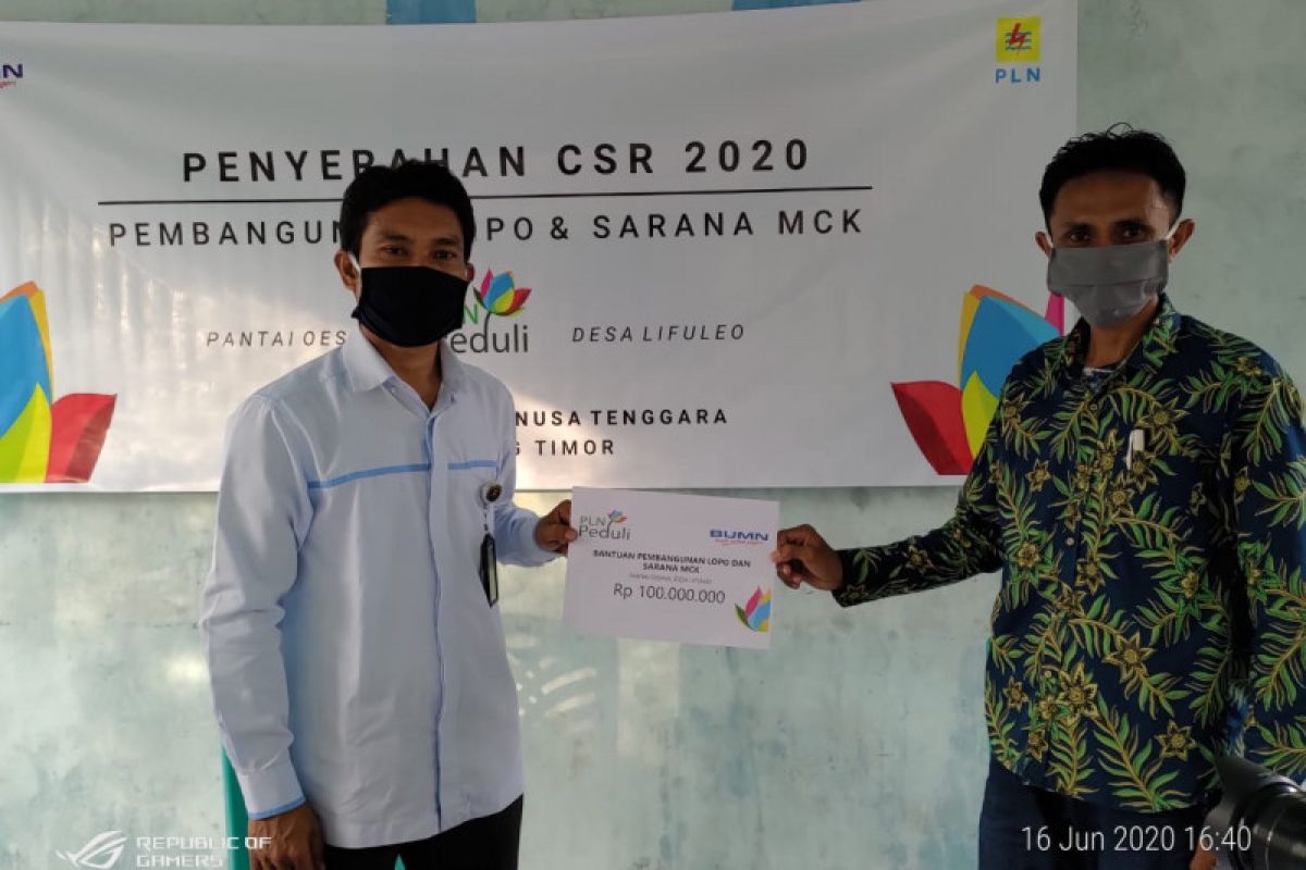 PLN salurkan bantuan Rp100 juta kembangkan kawasan wisata Pantai Oesina