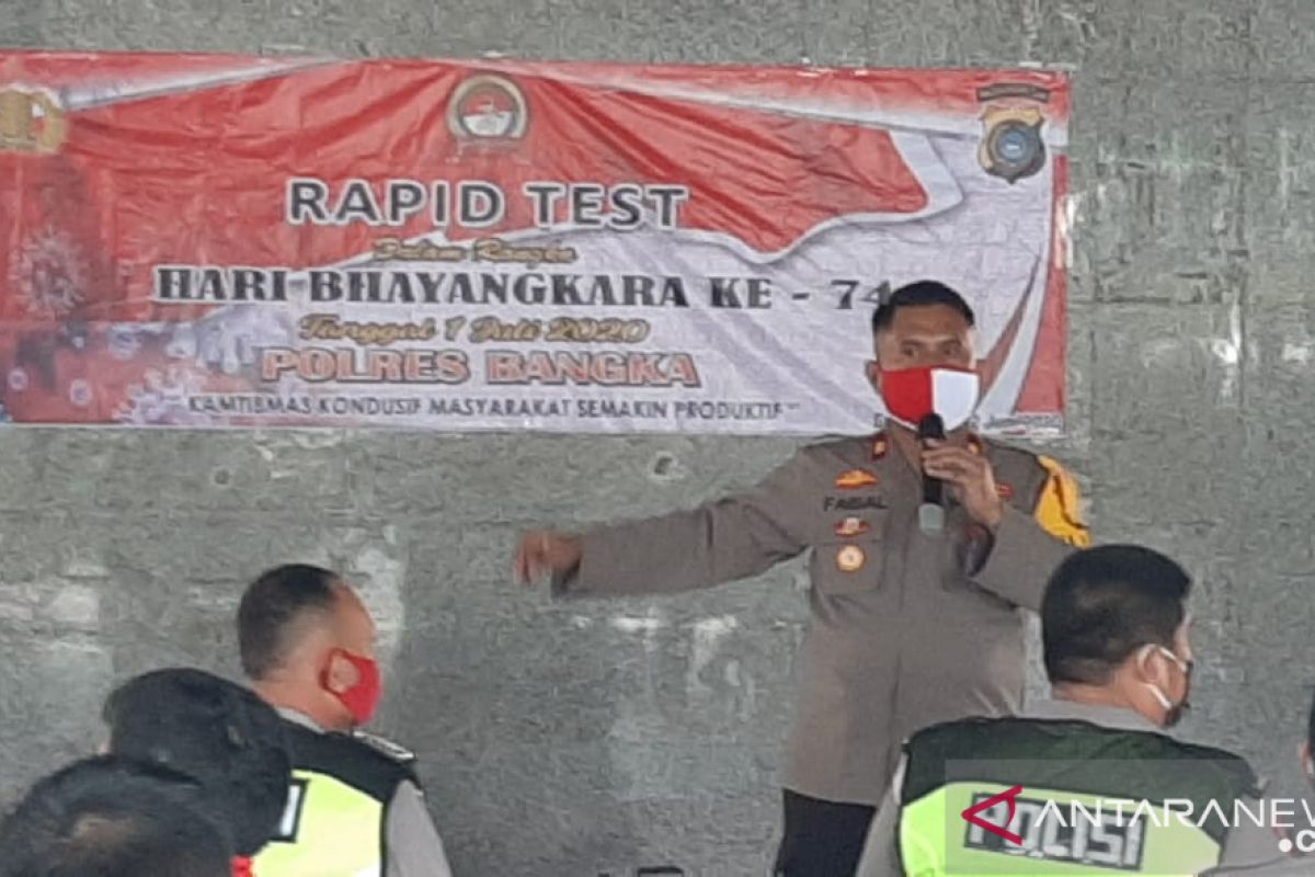 Ratusan personel TNI Polri ikuti rapid test (Video)
