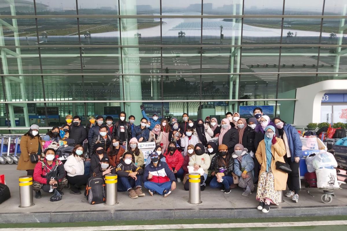 53 mahasiswa Indonesia diwisuda di Wuhan