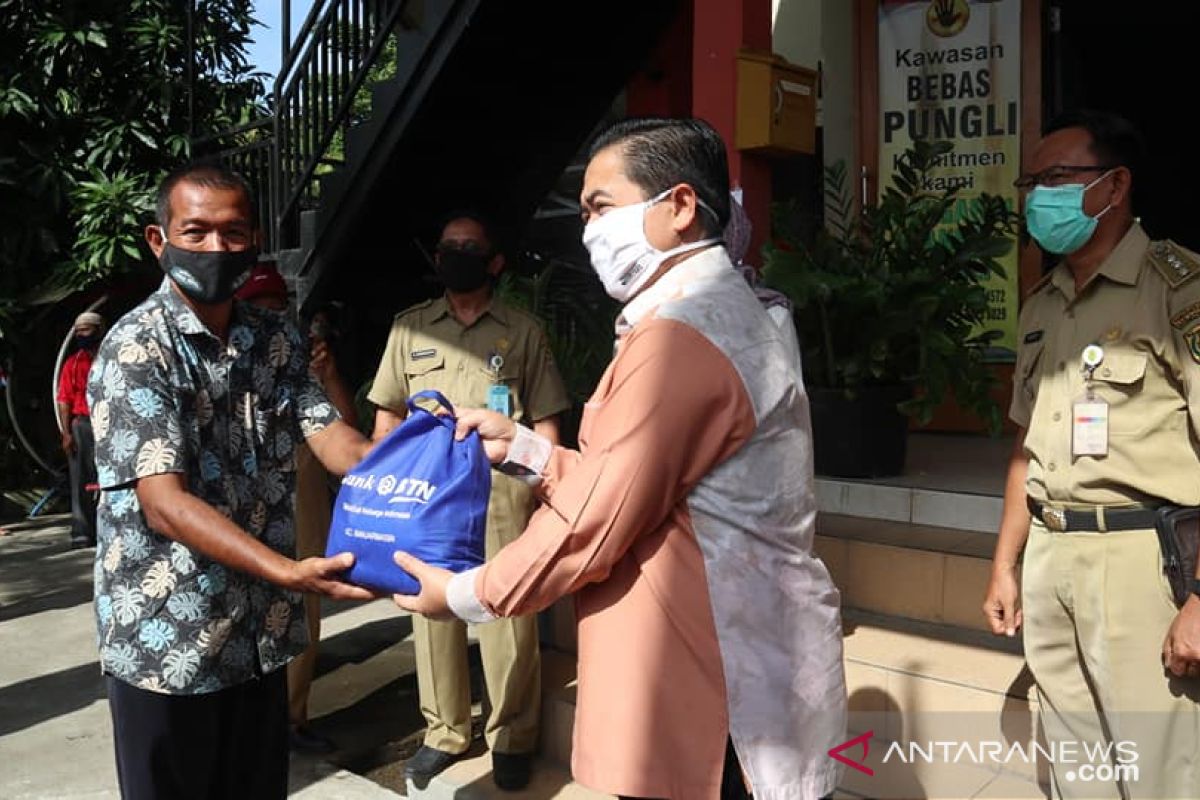 Momen pasar murah nilai kebaikan tumbuh subur di Banjarmasin