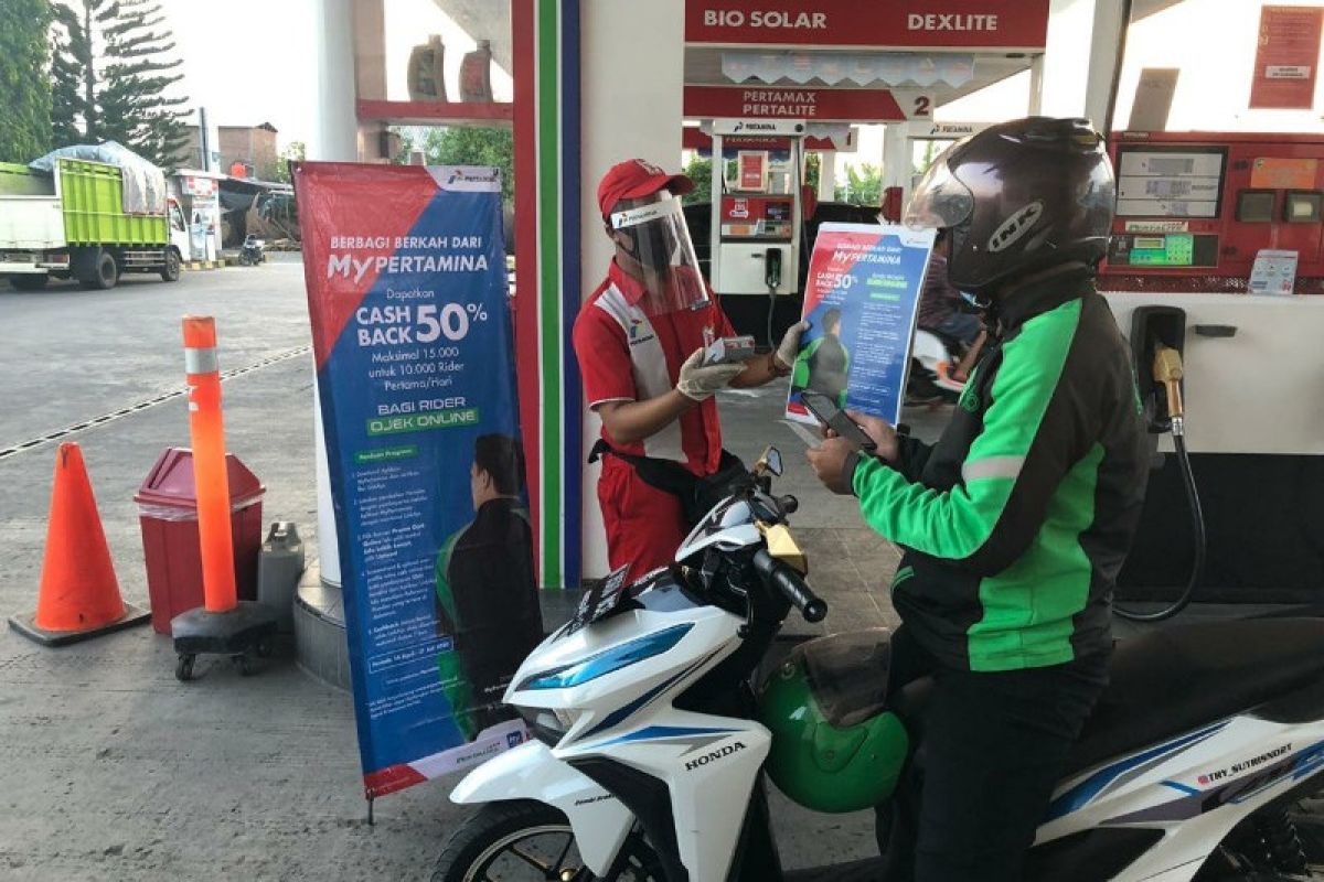 SPBU Surabaya catat 9.800 transaksi nontunai/hari