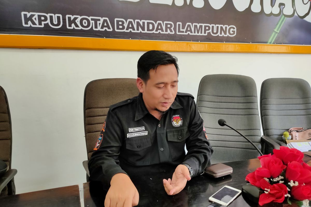 KPU Bandarlampung verifikasi 90.889 dukungan calon independen pilwakot