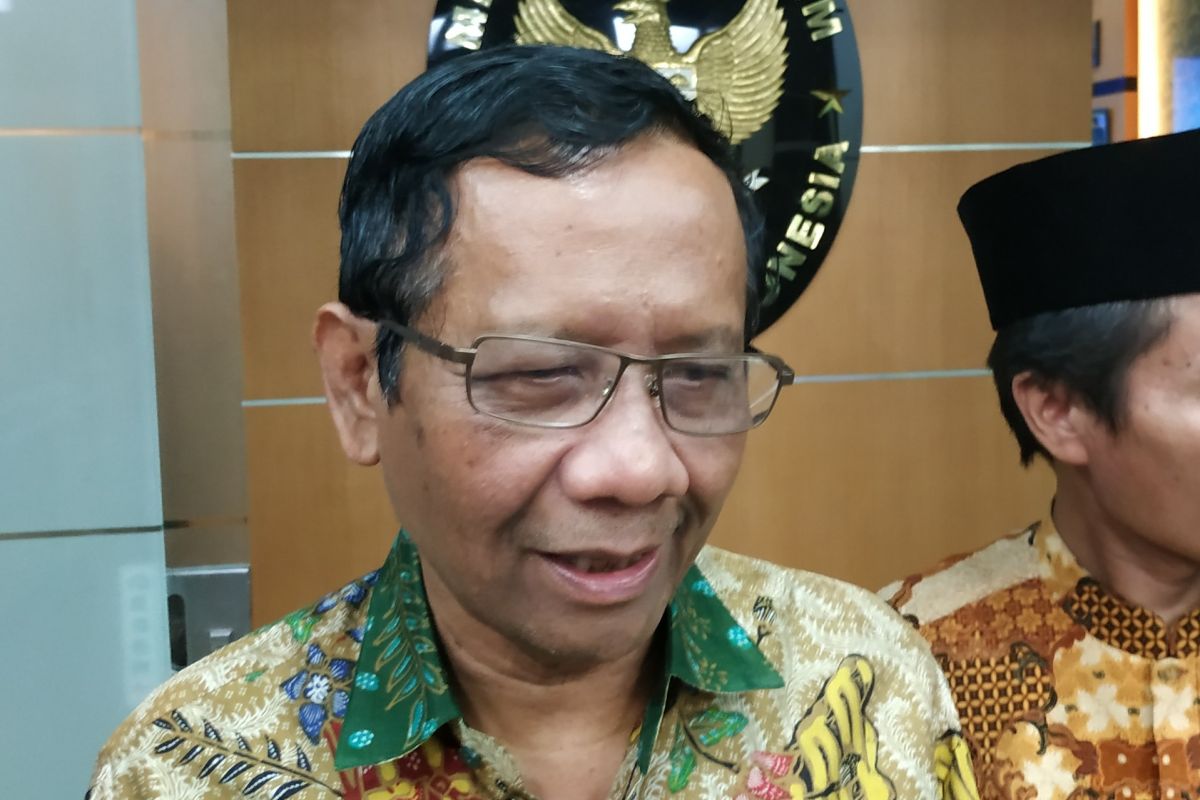 Mahfud MD ingatkan kerawanan penyalahgunaan masker di pilkada