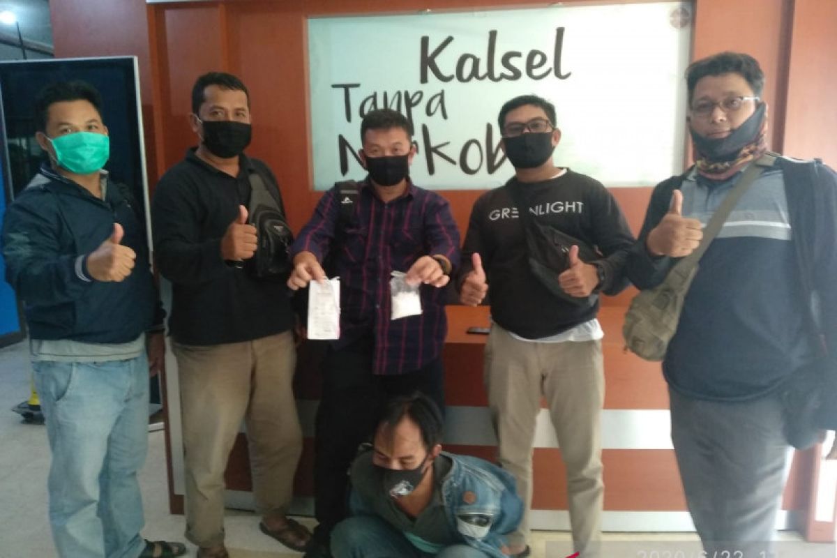 BNNP Kalsel tangkap tiga pengedar sabu