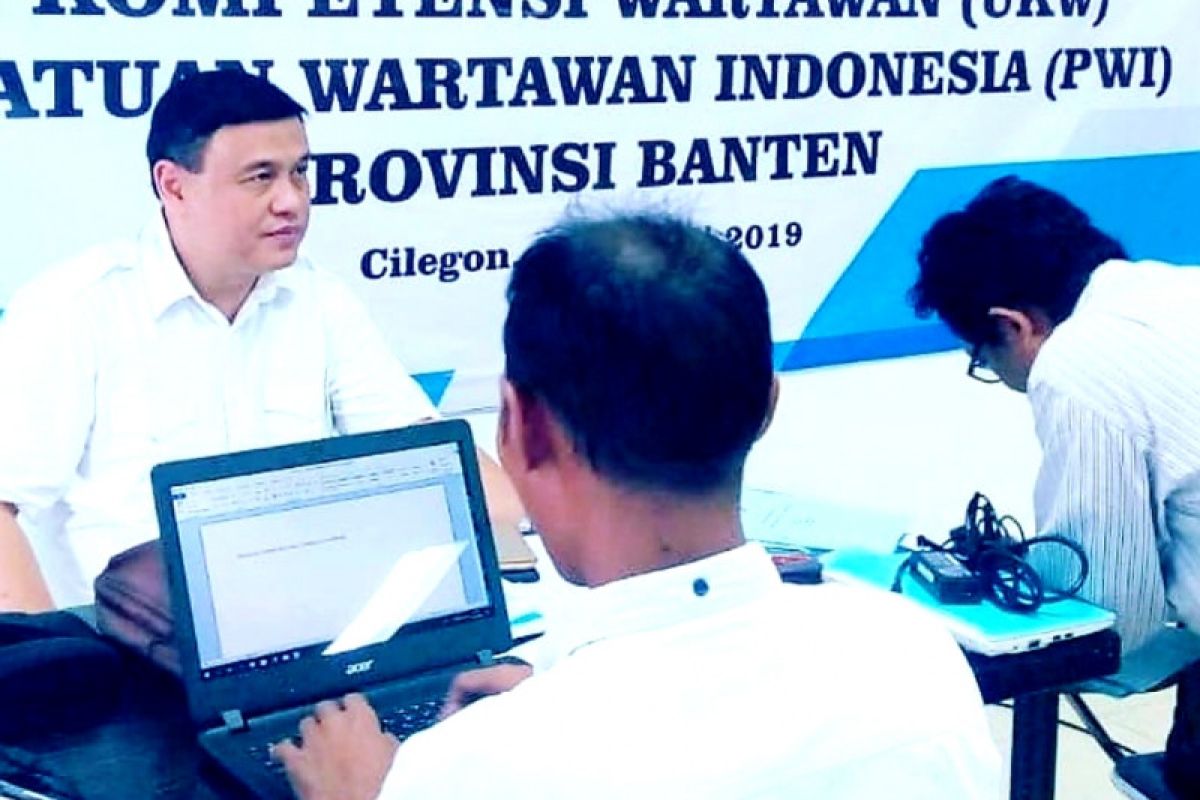 Kebebasan Pers Dan Tantangan Media Massa Di Indonesia - ANTARA News Banten