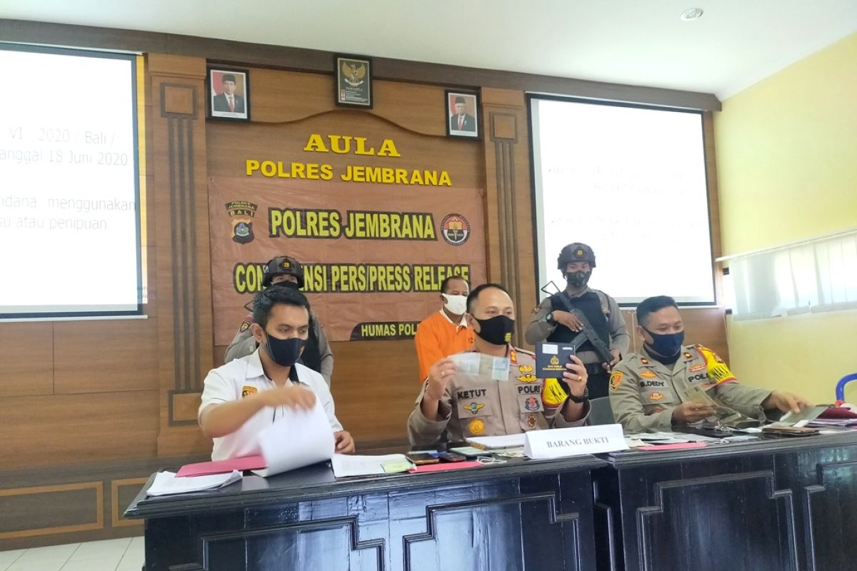 Polres Jembrana tangkap sindikat pemalsu BPKB