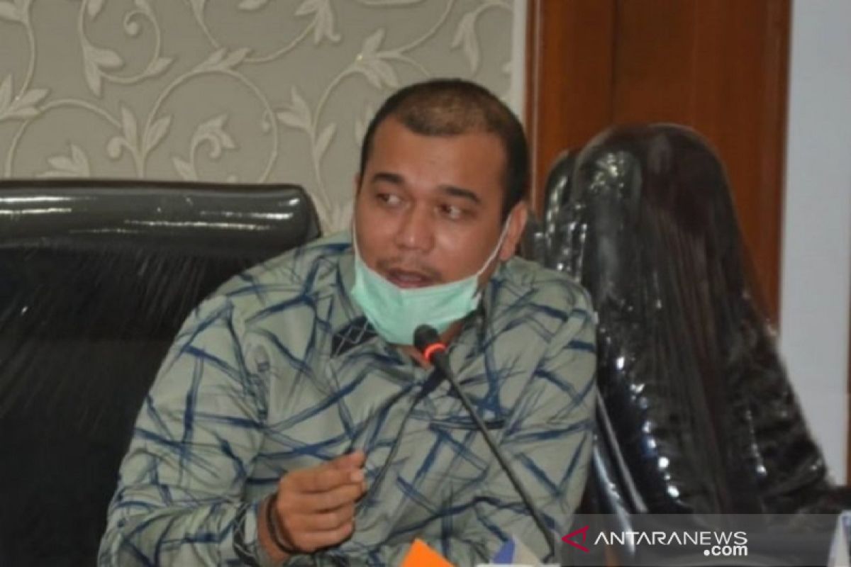 Dewan minta Gubernur Riau evaluasi Pj Sekda, ada apa?