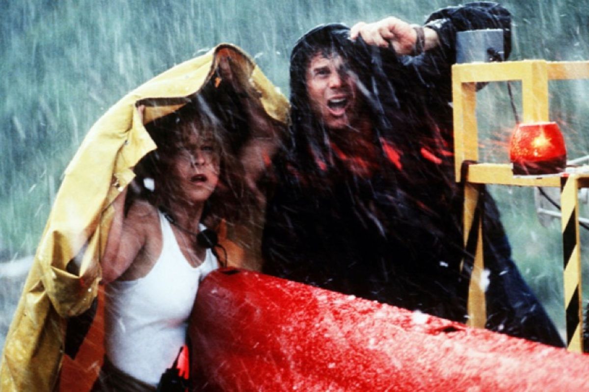 Film klasik "Twister" akan digarap ulang oleh Universal Pictures