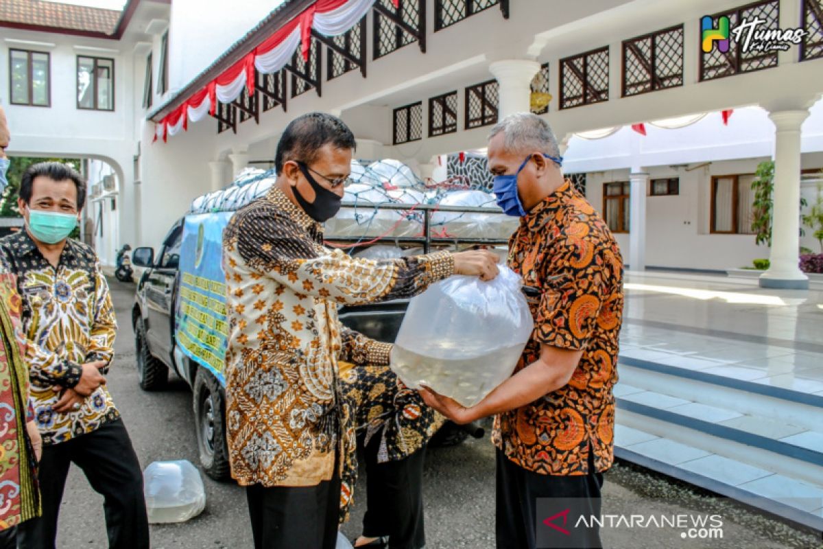 jaga keseimbangan ekosistem, Ciamis tebar 500 ribu benih ikan di perairan umum