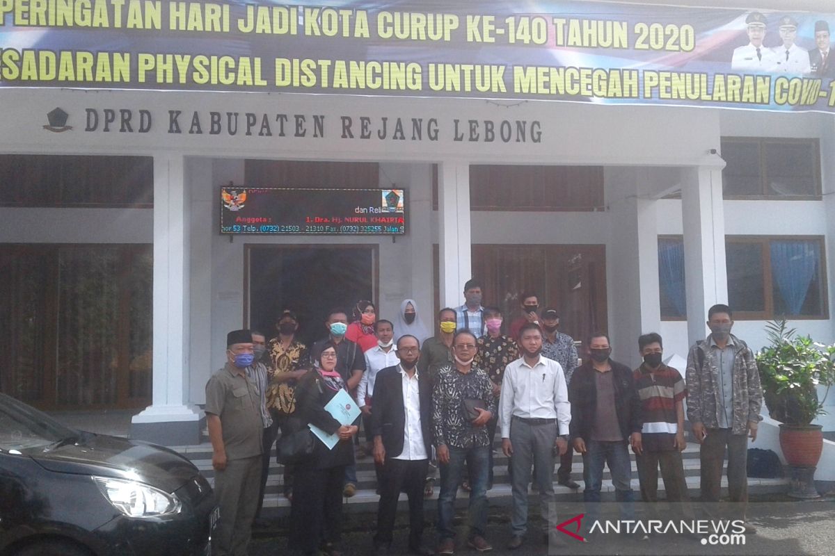 Kades terpilih diminta jangan sembarangan rombak perangkat desa