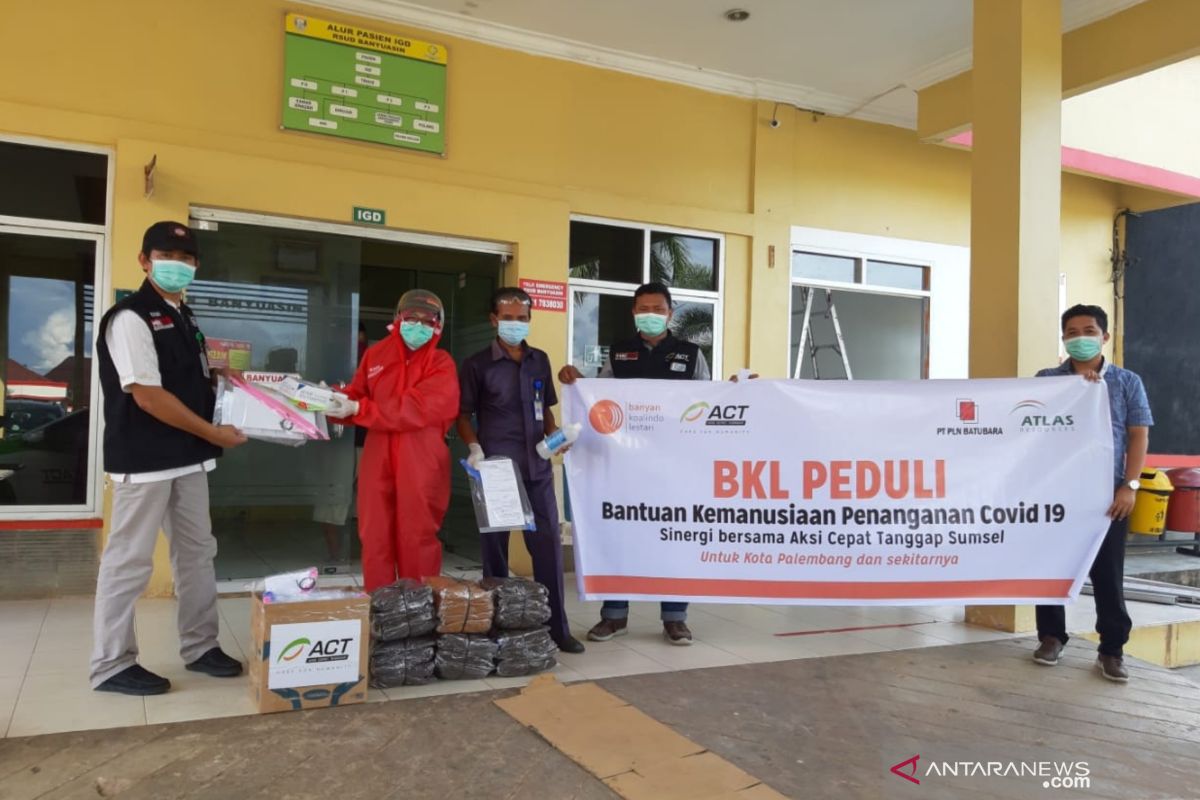 ACT Sumsel-PT BKL salurkan bantuan APD ke RSUD Banyuasin