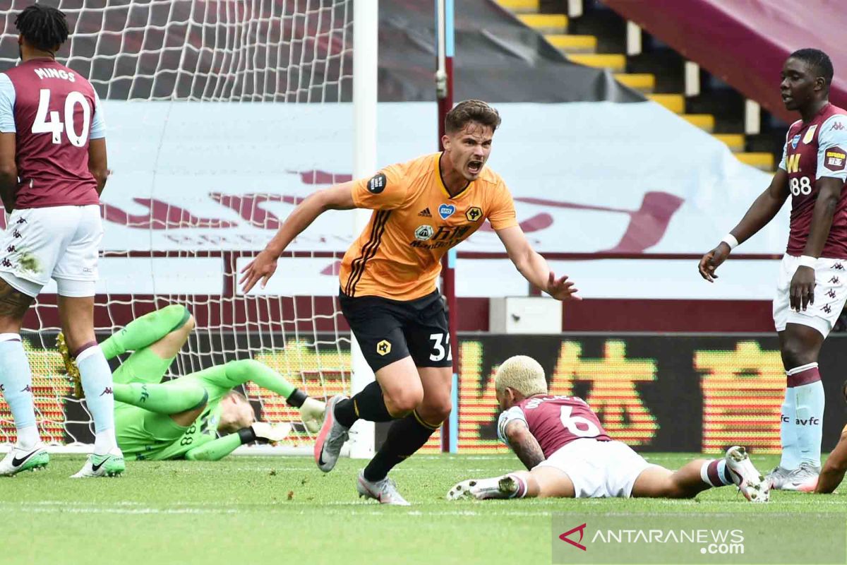 Liga Inggris: Wolverhampton lompati United usai kalahkan Aston Villa