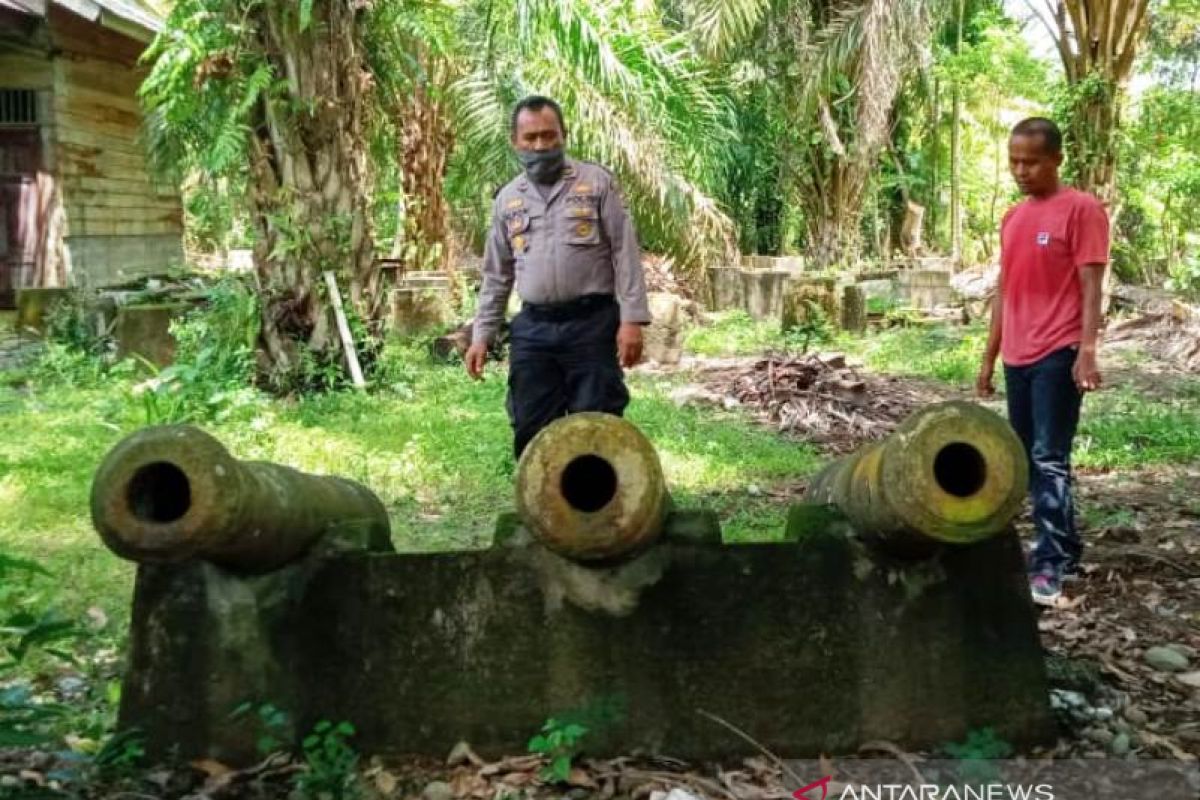 Tiga meriam peninggalan Kerajaan Aceh jadi situs sejarah baru di Aceh Barat