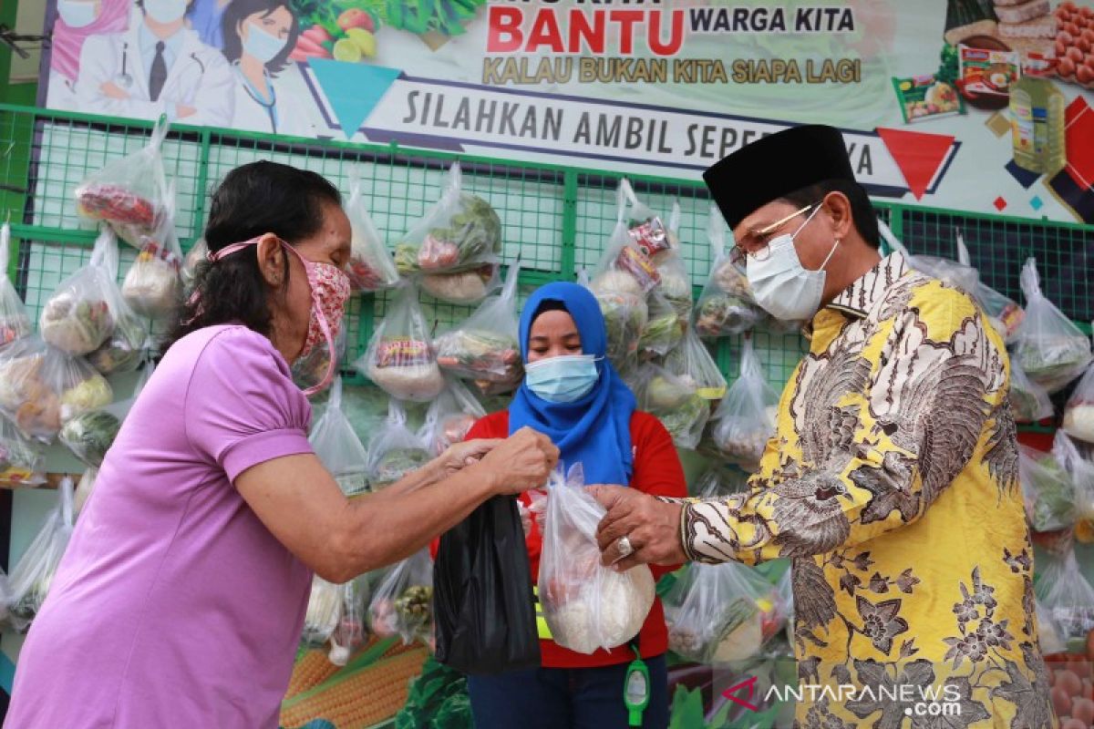 Program Cimak Barokah bantu bahan pokok warga terdampak COVID-19