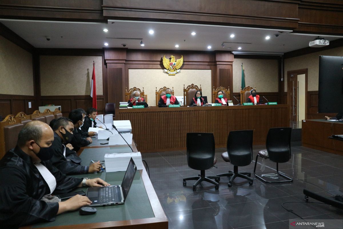 Tubagus Chaeri Wardana dituntut enam tahun penjara