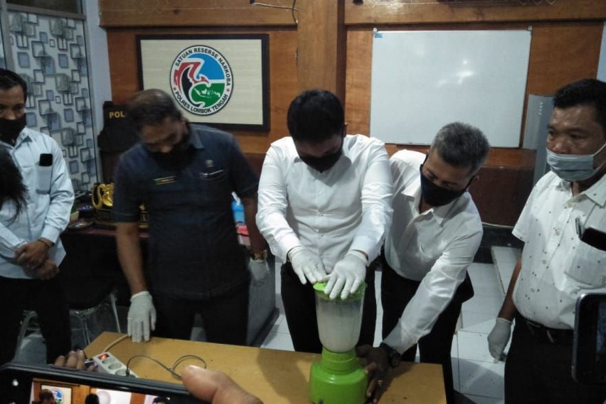 Polres Lombok Tengah musnahkan narkoba senilai Rp200 juta