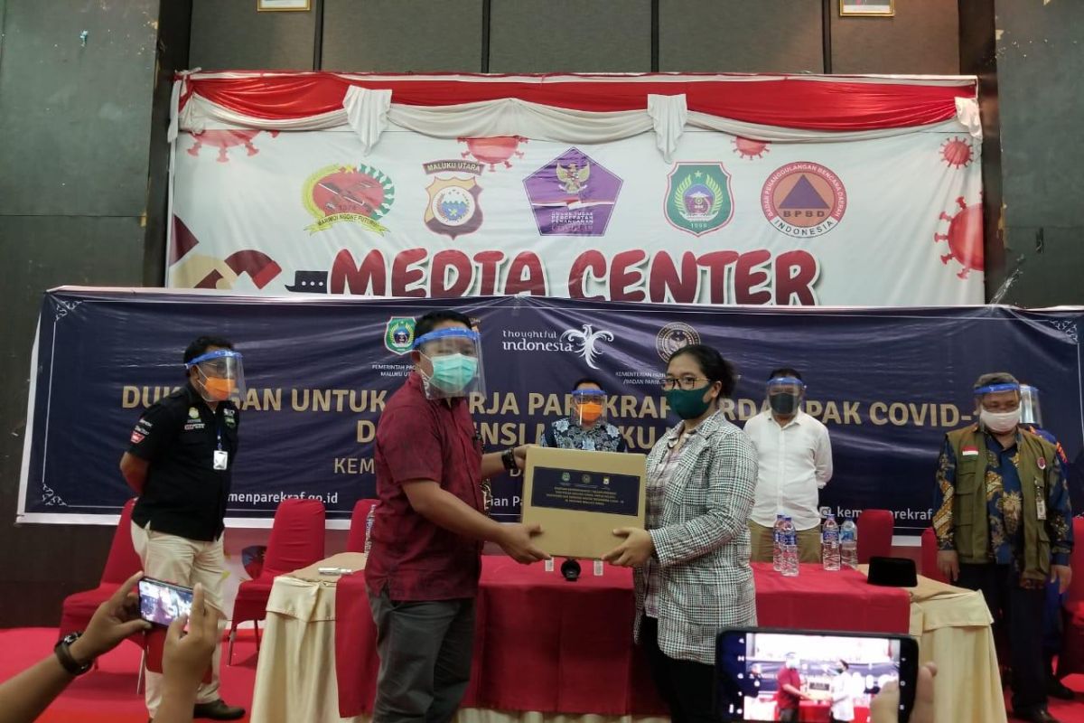 Kemenparekraf salurkan 3.607 paket ke pekerja Parekraf di Malut