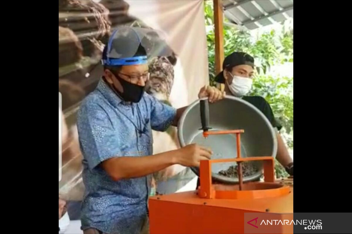 Gerakan Ciliwung Bersih inisiasi bahan bakar dari limbah sungai