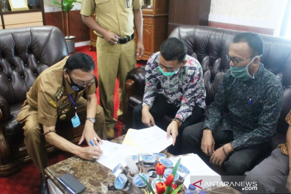 Adendum NPHD ditandatangani, anggaran Pilkada di Pesisir Selatan tidak ditambah