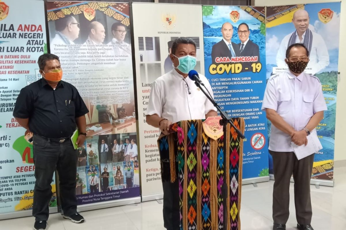 Empat PMI asal Sumba Barat positif COVID-19