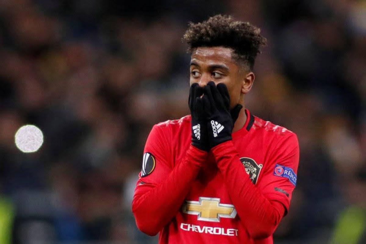 United terancam kehilangan "wonderkid" Angel Gomes setelah gagal sepakati kontrak