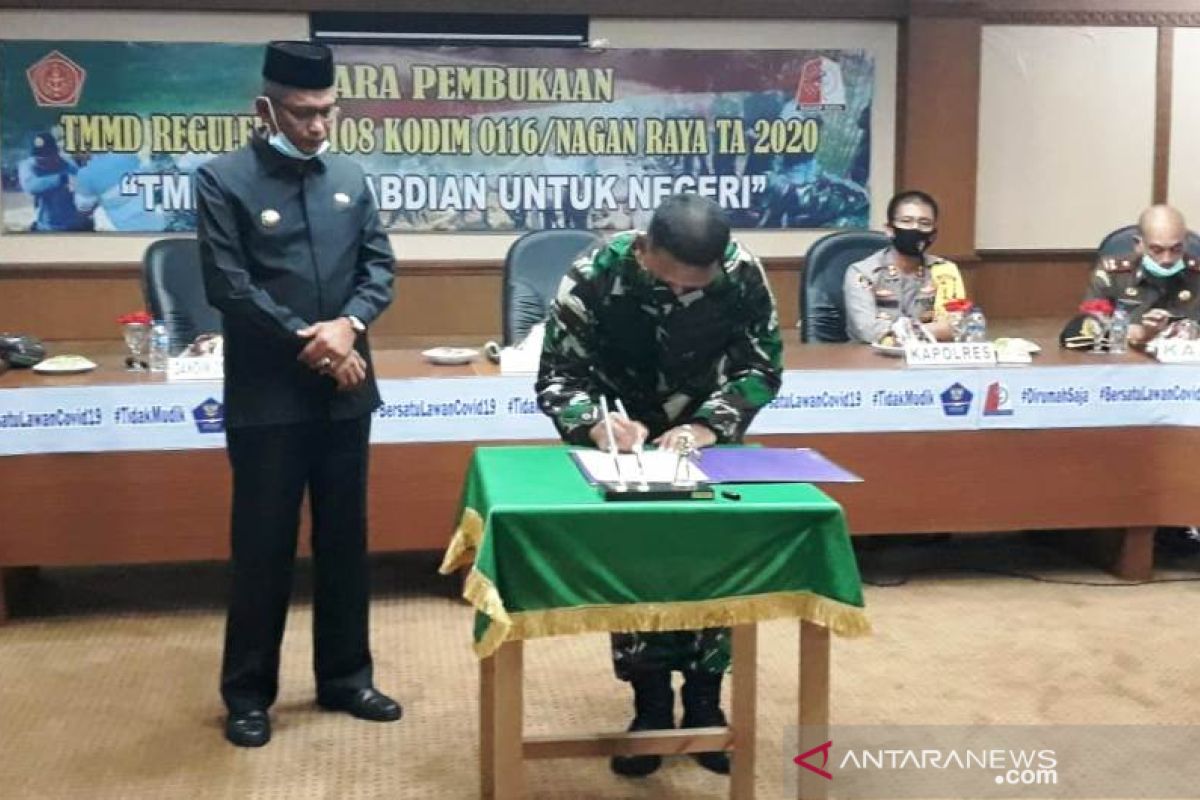 Gelar TMMD di Nagan Raya, TNI fokuskan pembangunan jalan dan atasi COVID-19