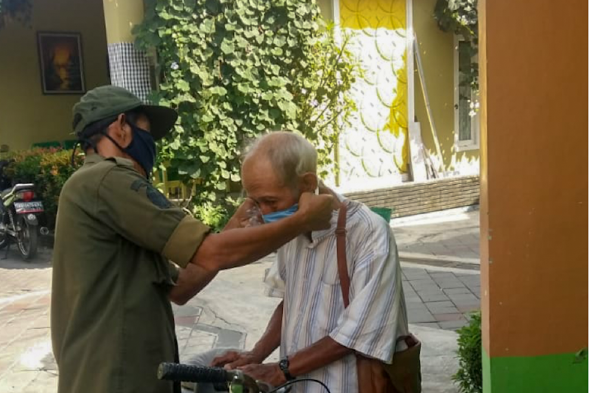 Edukasi pembiasaan protokol kesehatan di Yogyakarta gunakan cara humanis