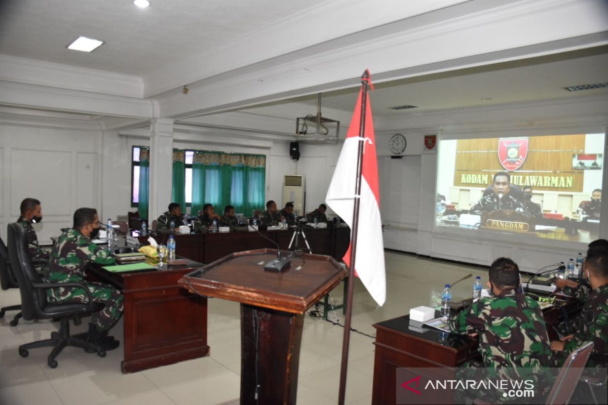 Video Conference  Kodam VI/MulawarmanBahas Upaya Pencegahan Penyebaran COVID-19