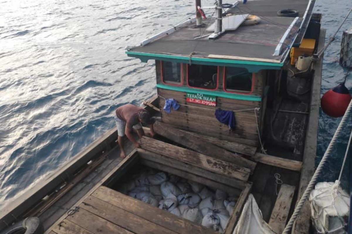 Pemprov Kepri terbitkan 47 izin usaha eksplorasi pasir laut