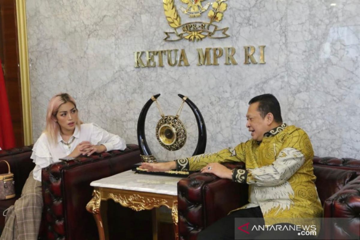 Ketua MPR Bamsoet gandeng youtuber sosialisasikan Empat Pilar MPR