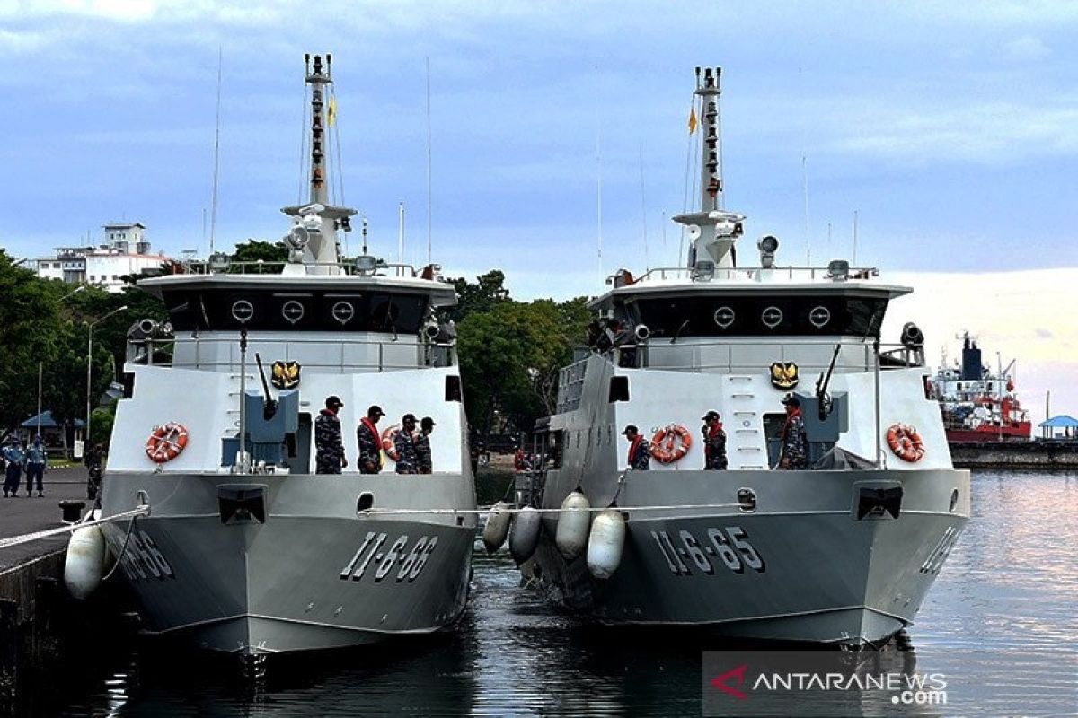 Dua unit Kapal Angkatan Laut baru perkuat patroli di perairan Sulawesi