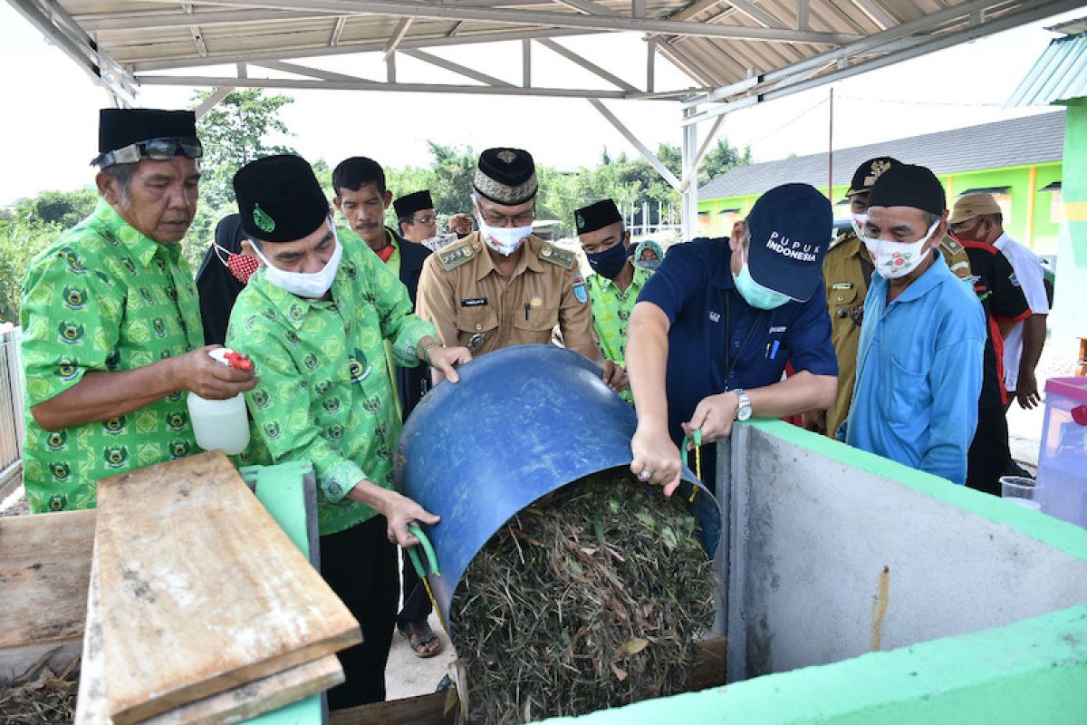 Pusri bangun instalasi pengolahan sampah Rumah Komposting di Ogan Ilir