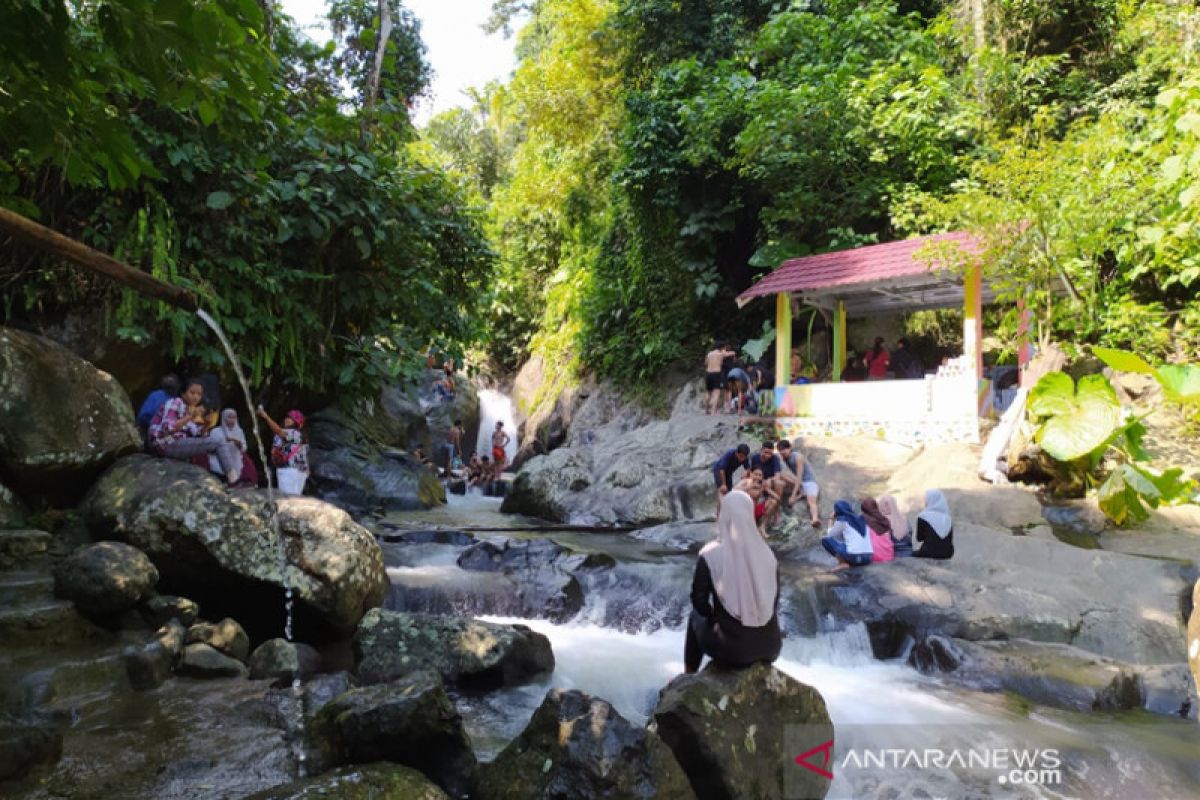 Air Sengak Bengkulu Tengah, wisata alam yang lagi 