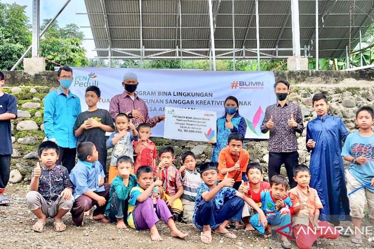 PLN salurkan bantuan CSR untuk panti asuhan di Kotamobagu