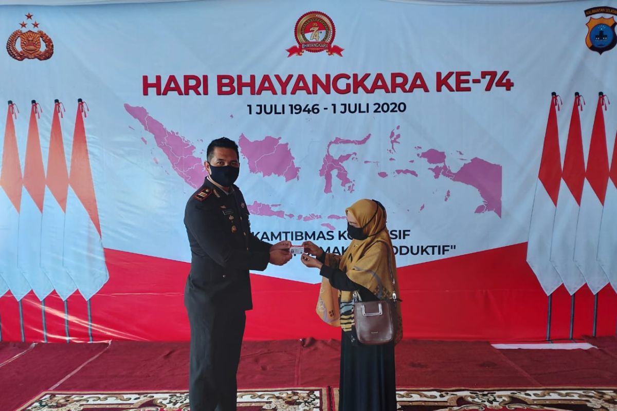 Senang dapat SIM gratis di HUT Bhayangkara ke-74