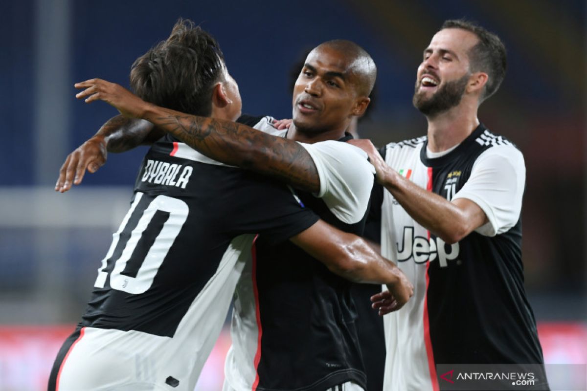 Sering cedera, penyerang Douglas Costa bakal dijual Juventus