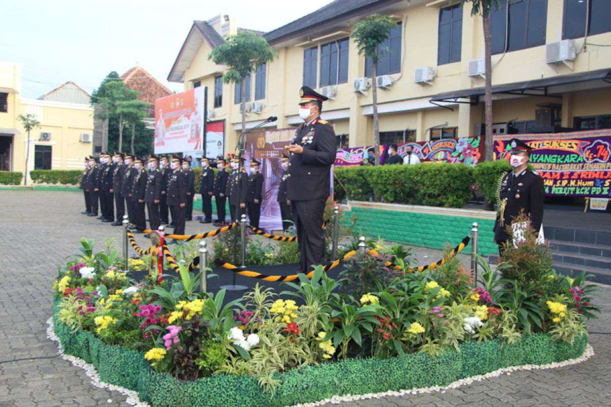 Polda Lampung gelar upacara kenaikan pangkat