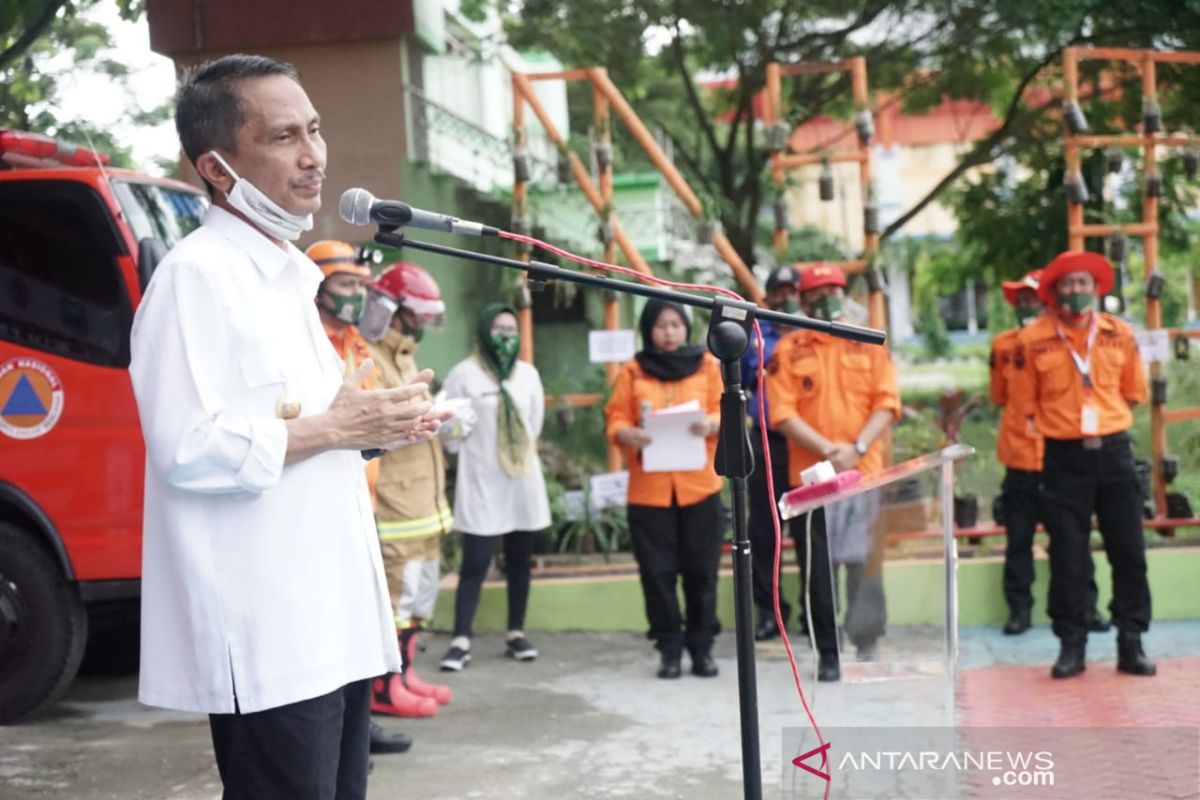 Bupati Gorontalo puji kinerja BPBD tangani COVID-19 dan bencana