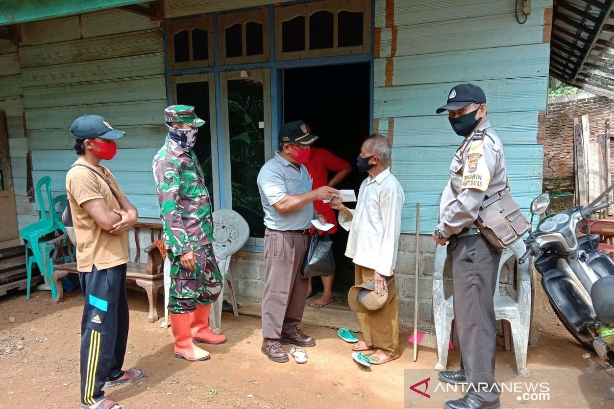 Baru sembilan desa di Mukomuko bagikan BLT secara non-tunai