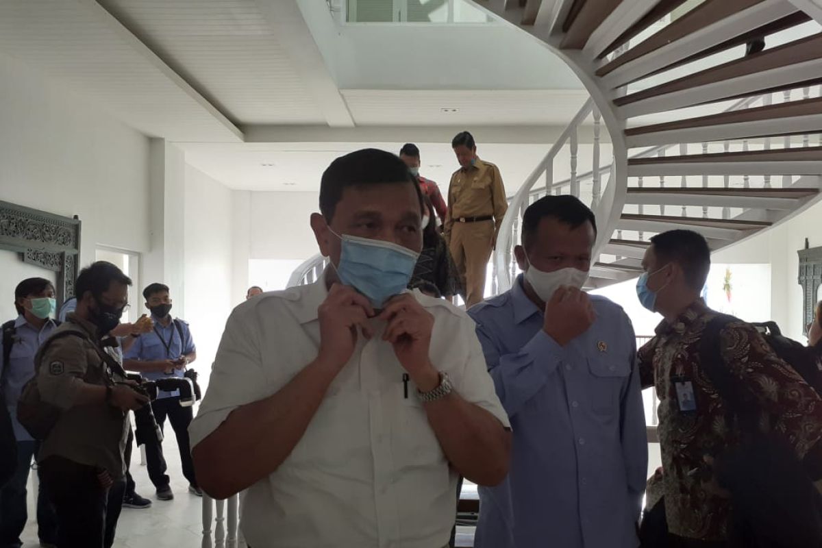 Pemerintah akan tertibkan pipa dan kabel laut