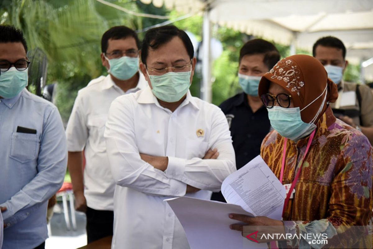 Kemarin, Nadiem pembukaan sekolah hingga Menkes "ngantor" di Surabaya