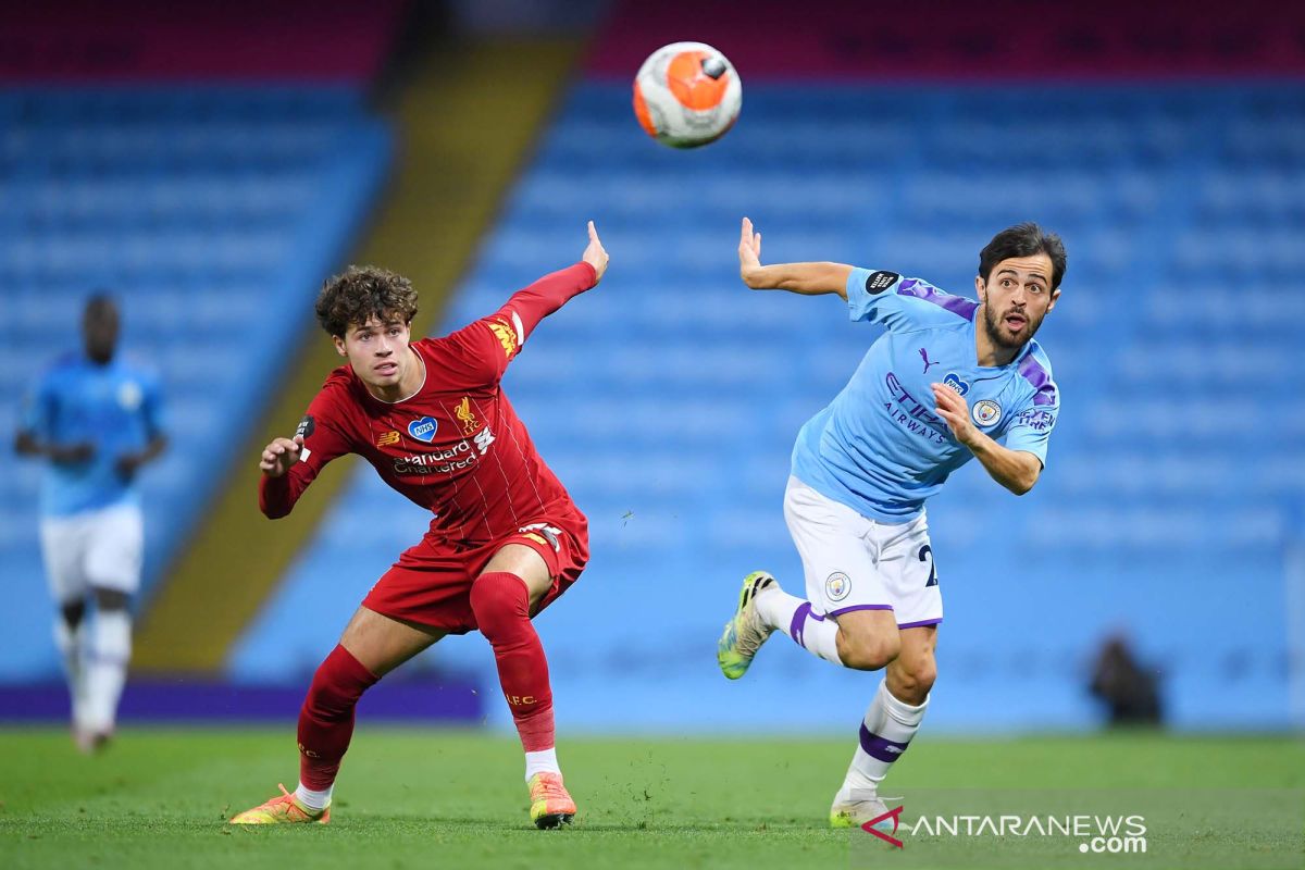 Manchester City bantai Liverpool 4-0 di Etihad